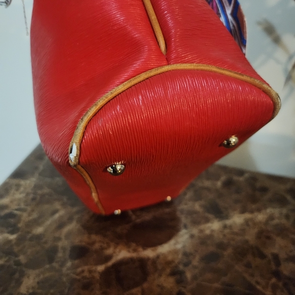 Dooney & Bourke Red and Tan Satchel with Scarf GUC - Picture 14 of 15